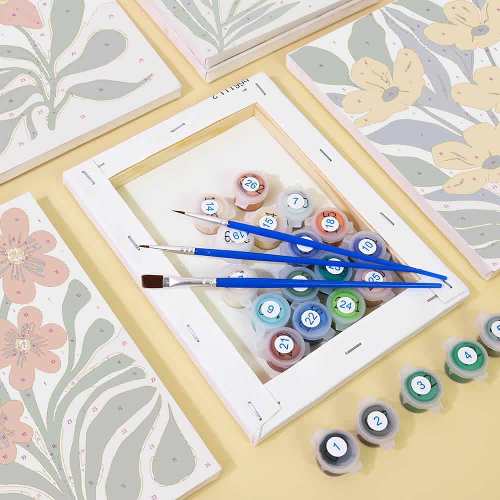 Fleurs aux Couleurs Vives parmi les Feuilles Vertes 6 Mini Peintures par Numéros