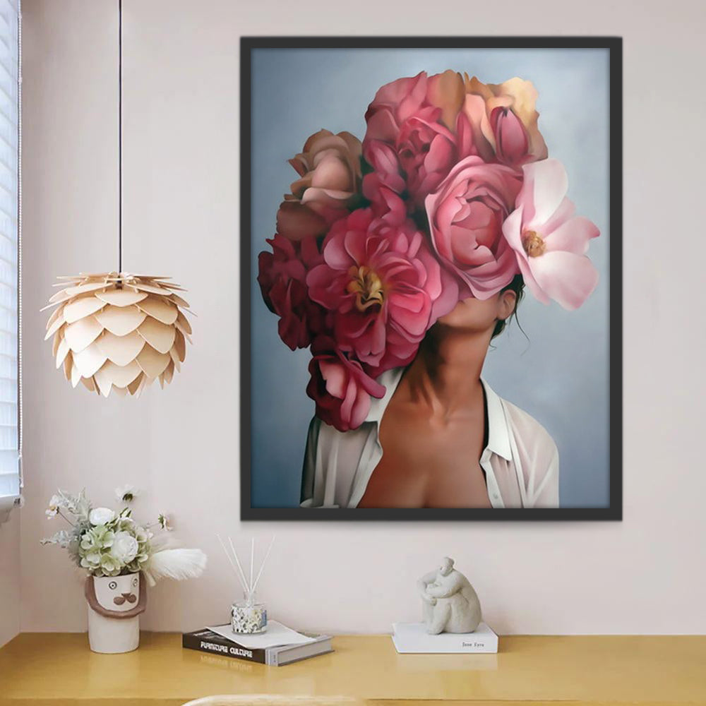 Belle Femme et Grandes Fleurs Peinture par Numéros