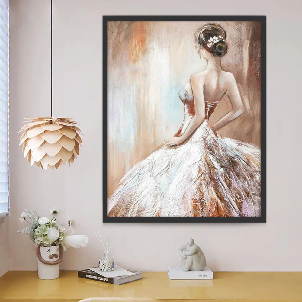 Belle Fille en Robe de Soirée Peinture par Numéros