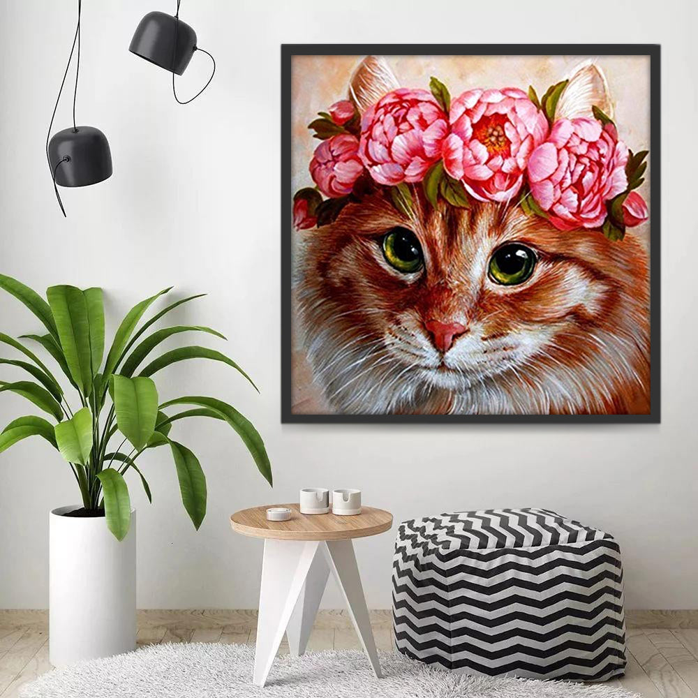 Chat Roux avec une Couronne de Pivoines Roses Peinture par Numéros