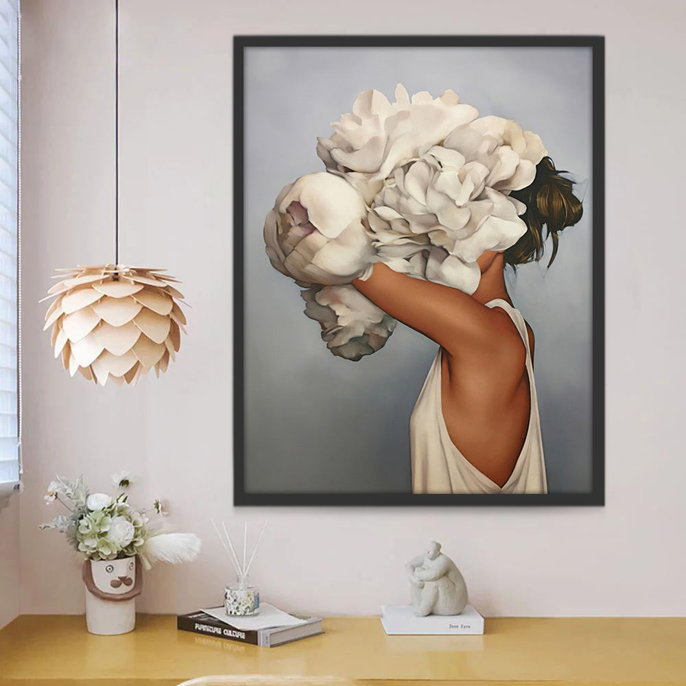 Femme et PIvoines Blanches Peinture par Numéros