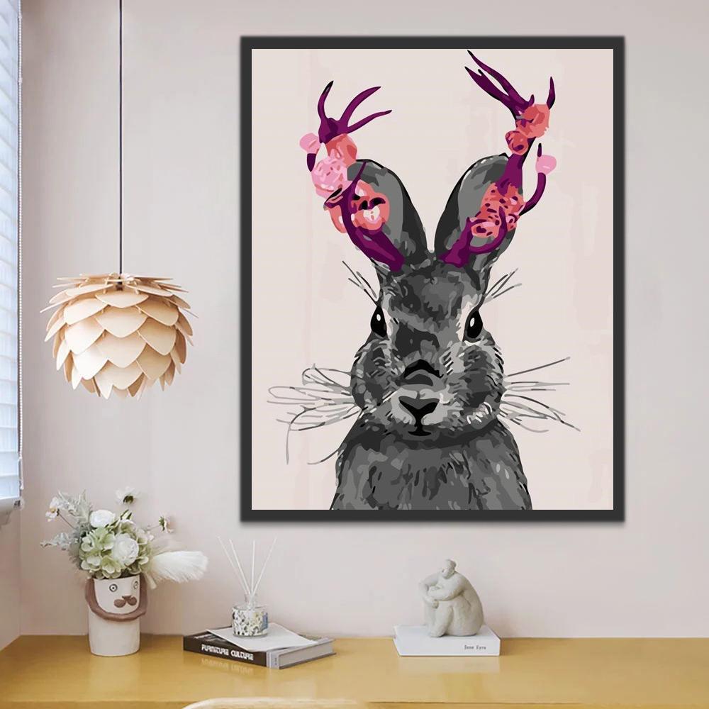 Lapin Gris et Fleurs Roses Peinture par Numéros
