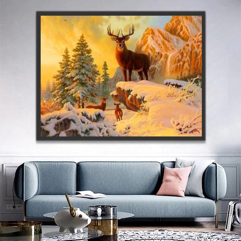Le Roi Cerf Debout au Sommet de la Montagne Peinture par Numéros