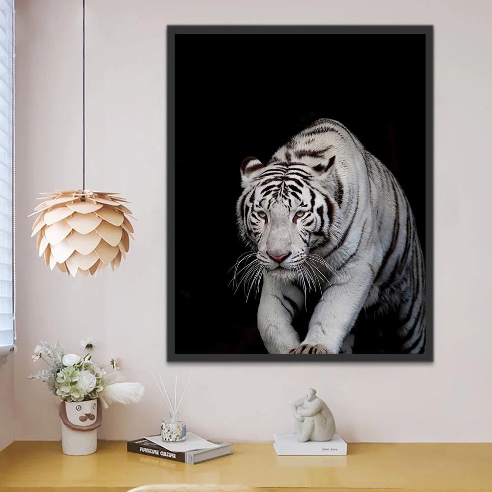 Tigre Blanc en Chasse Peinture par Numéros